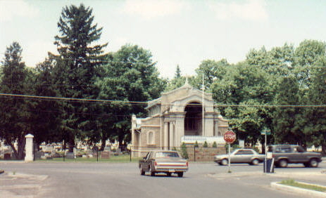 Assumption Cemetery Chapel,
Court Street, Syracuse